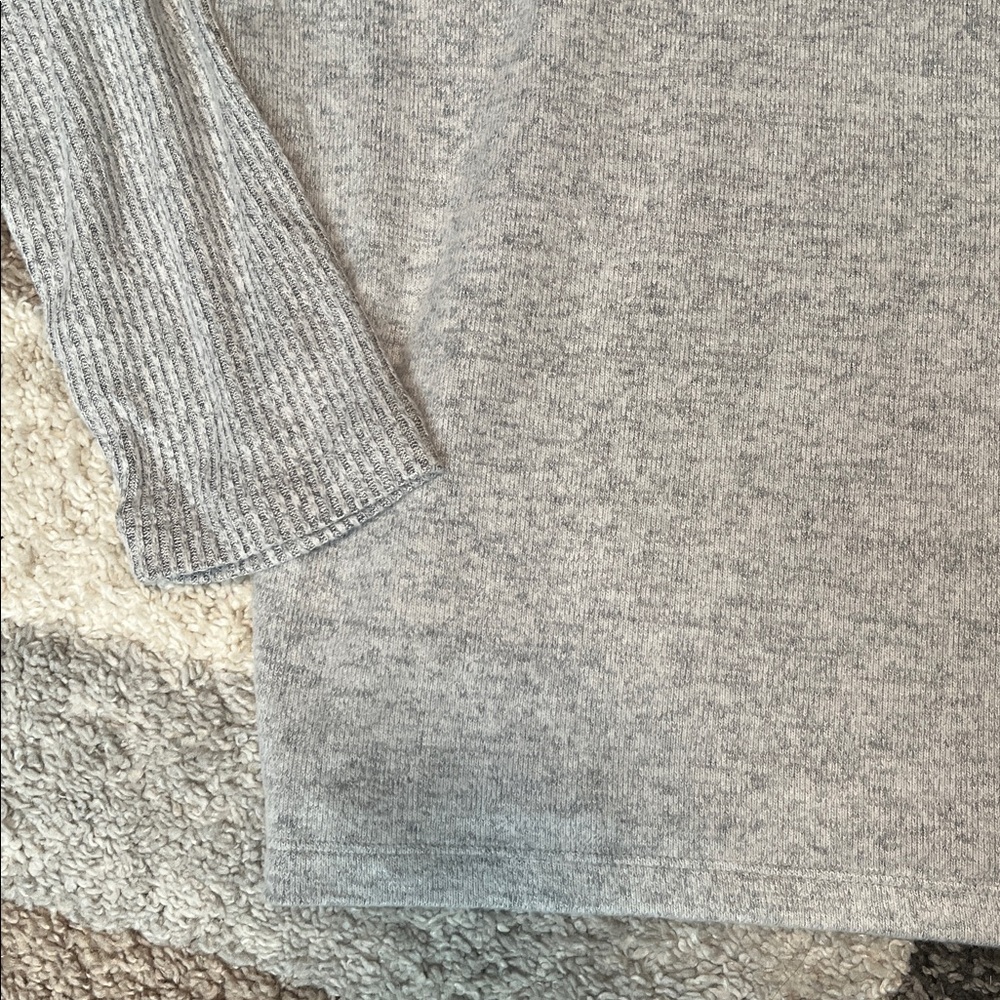 LOFT slouchy off-shoulder soft top, grey, size XL NWT! - Picture 3 of 5